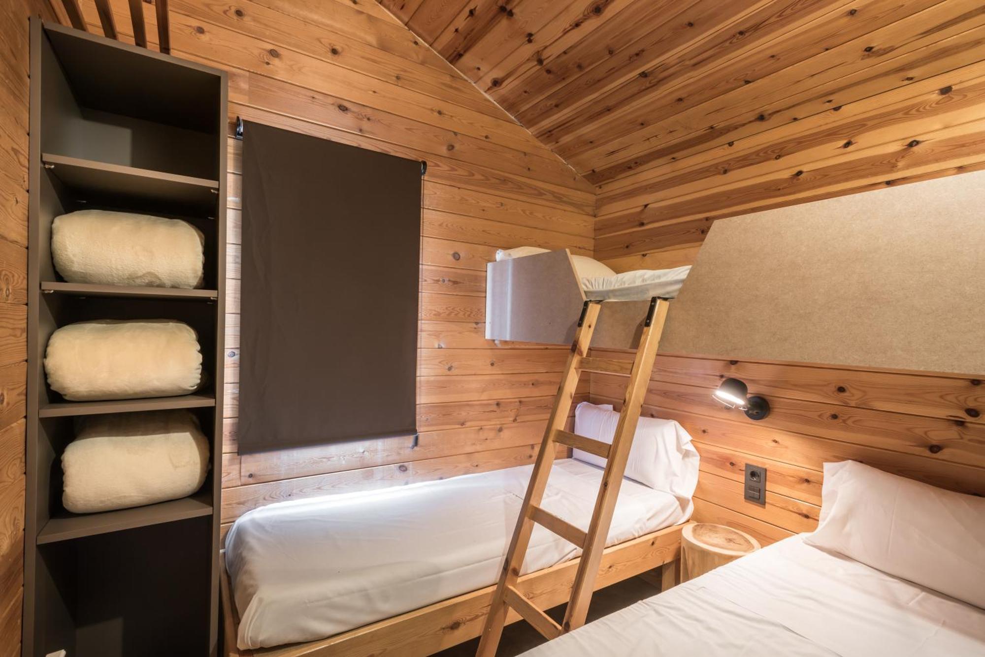 Bungalows Stel-Puigcerda Ngoại thất bức ảnh