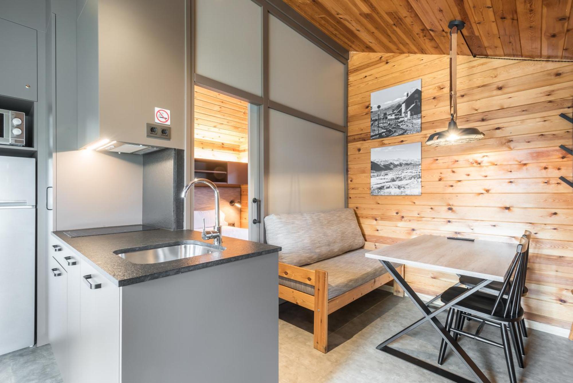 Bungalows Stel-Puigcerda Ngoại thất bức ảnh